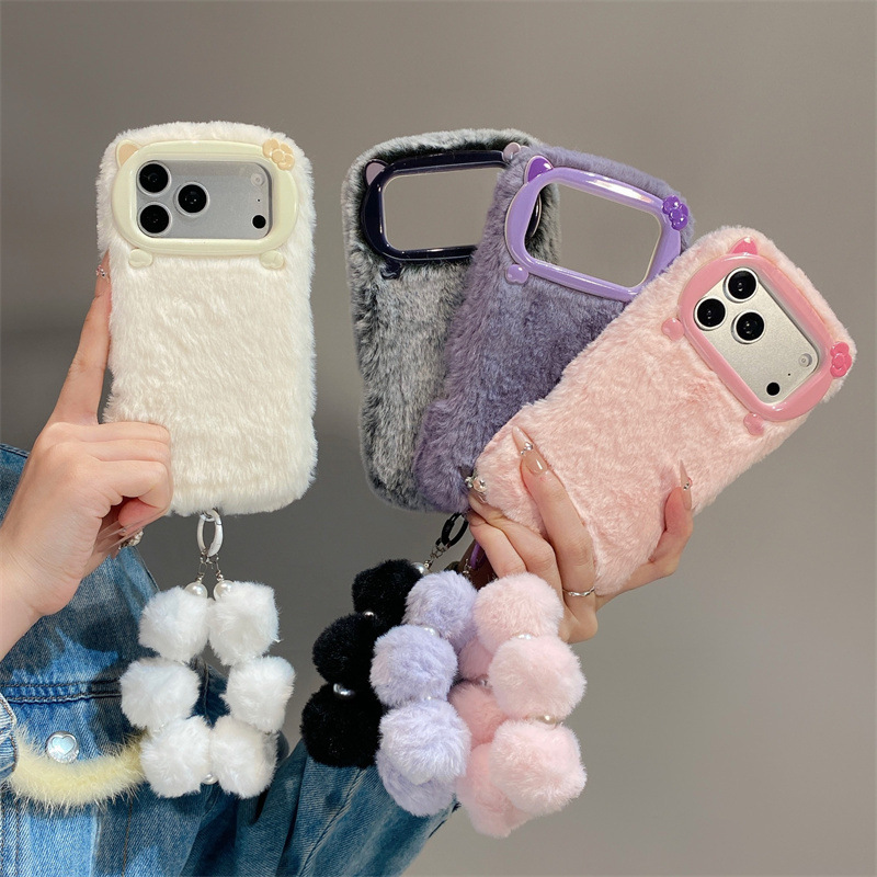 Phone Accessories Iphone - غطاء هاتف فاخر من الفرو الناعم