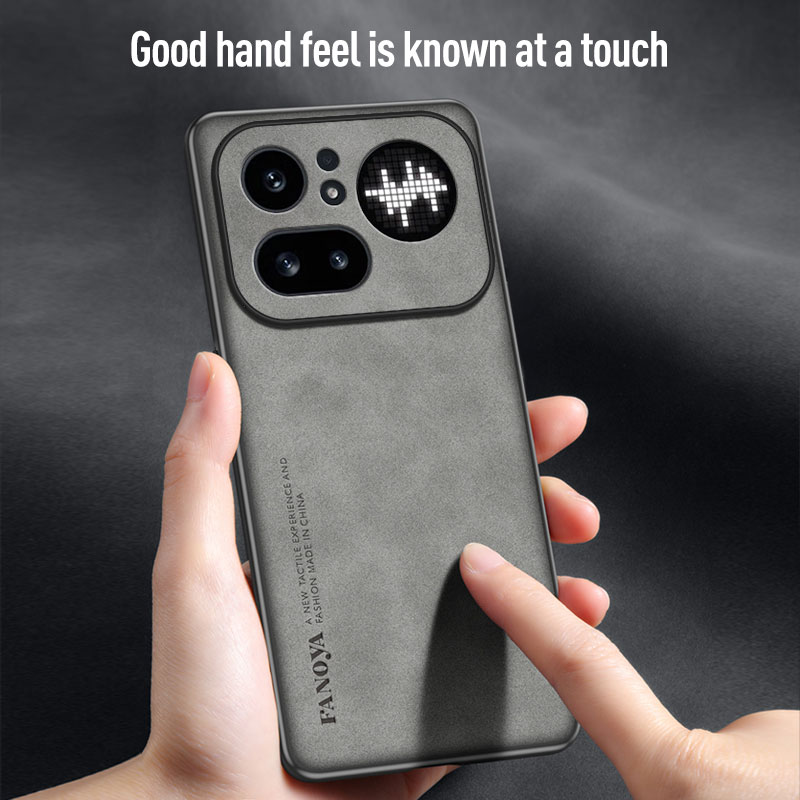 حافظة هاتف فاخرة من جلد الغنم  - مراجعة Phone Accessories Nothing وسعره