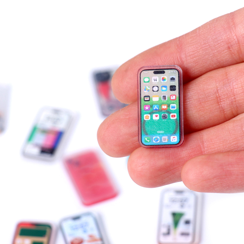 5 قطع عشوائية من نماذج الهواتف - مراجعة Phone Accessories Europe وسعره