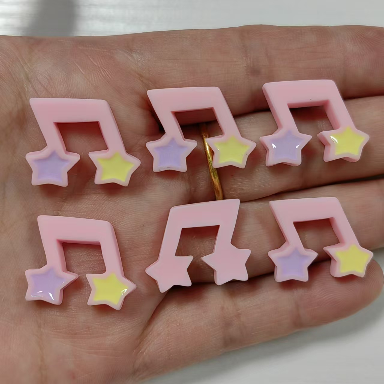 10 قطعة الراتنج ستار الموسيقى  - مراجعة Phone Accessories Clipart وسعره